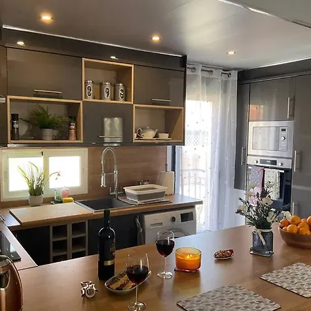 شقة Donna-la Mata -1-bedroom Apartament With Taras *